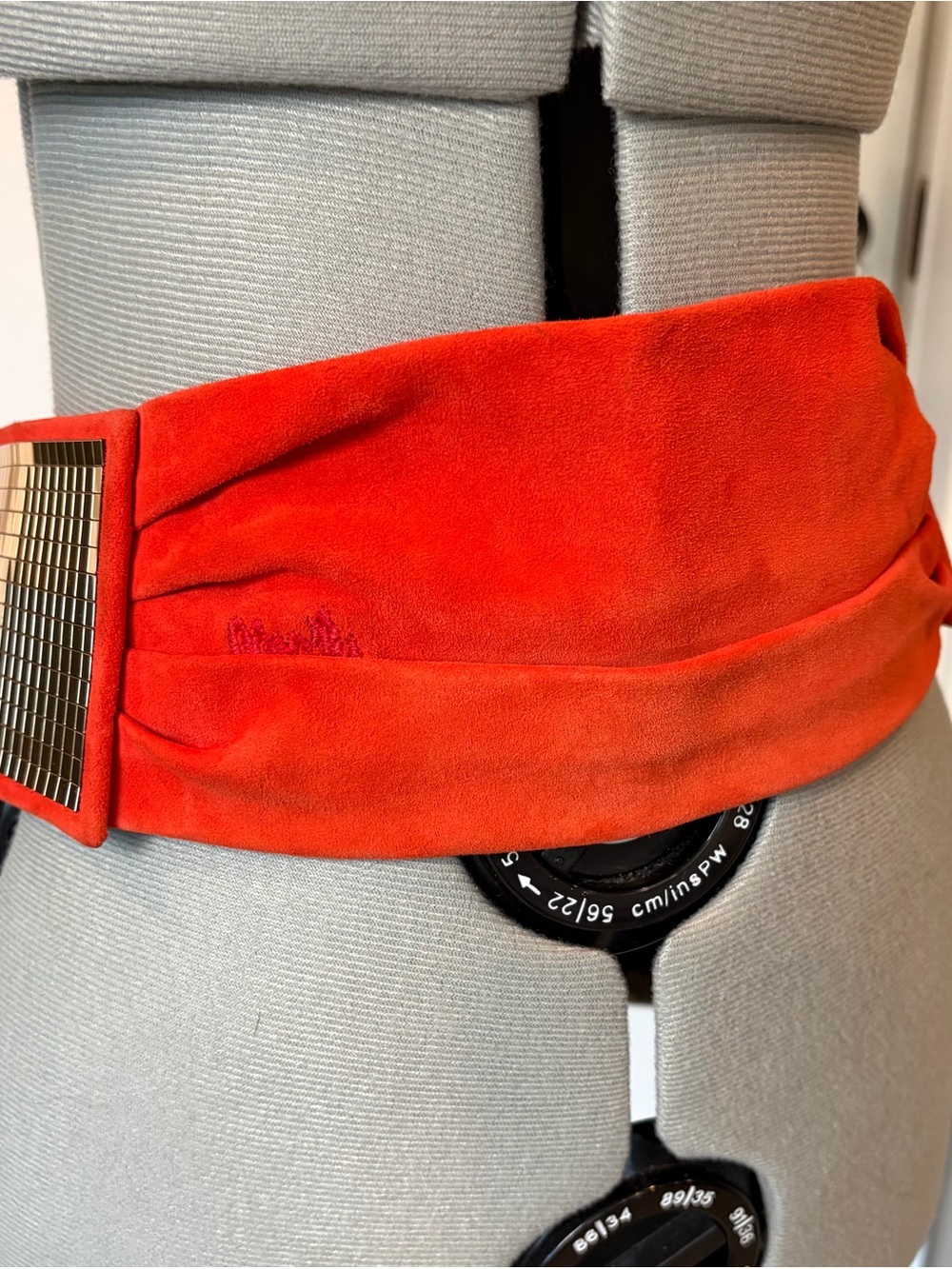 Miss Sixty VTG suede cummerbund belt, disco panels, peg/hole, 4”w, 31-34”, red - Picture 5 of 15